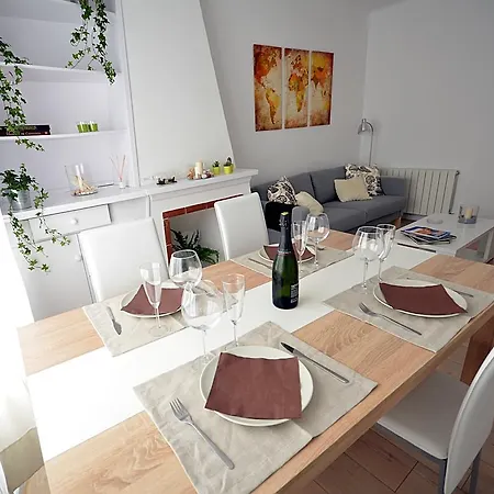 Sunny Apartment *