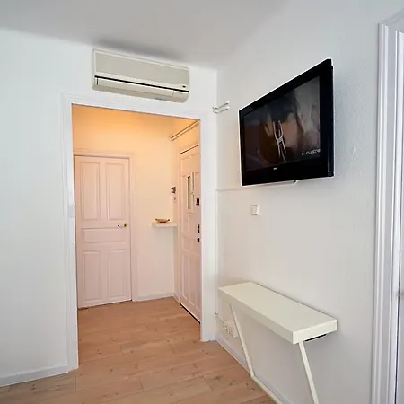 Sunny Apartment Sitges